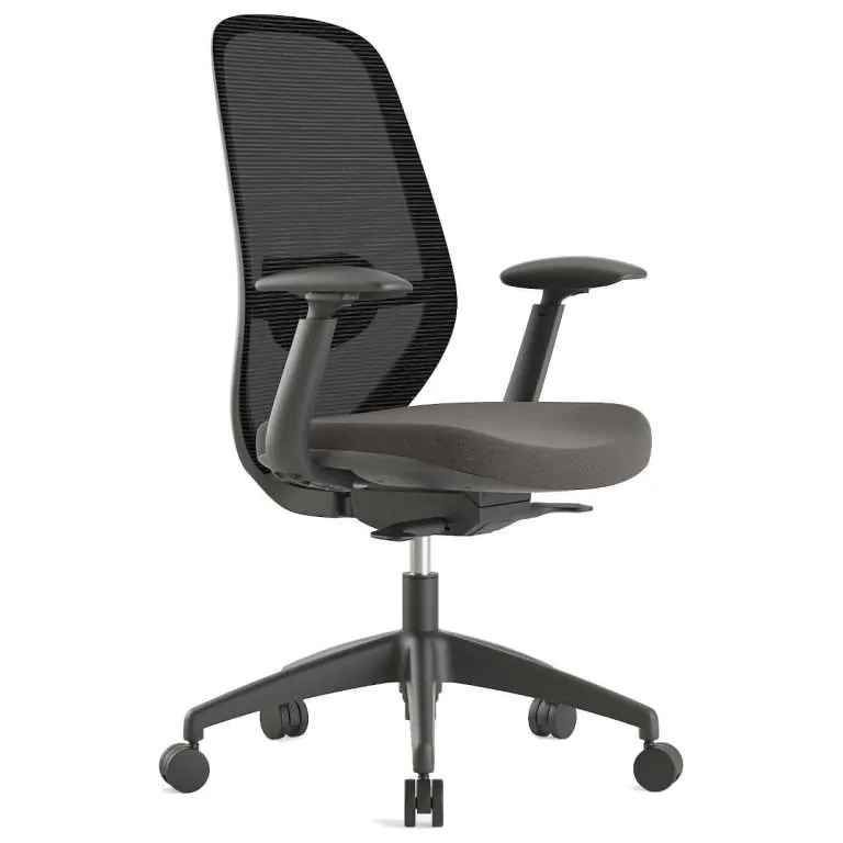 Silla Operativa Slim ergonómica con respaldo de malla y brazos regulables en oficina moderna